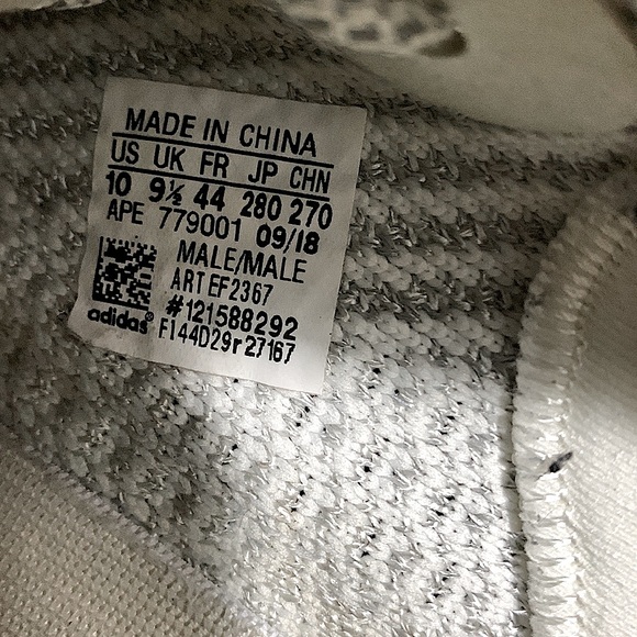 Yeezy Boost 350 V2 ‘ Static Reflective ‘ - Picture 8 of 8